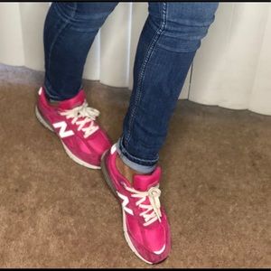 HOT PINK💕New Balance 990s breast cancer color💕
